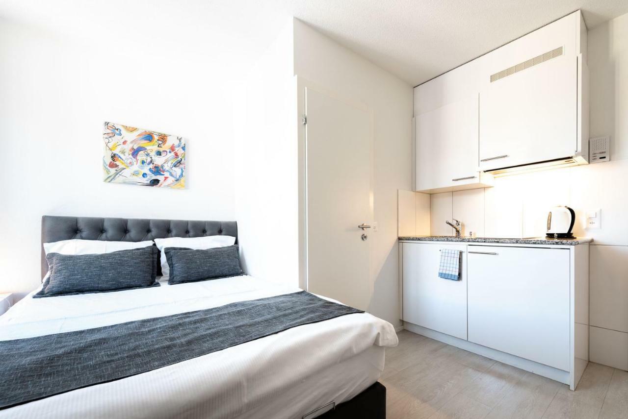 Iq130 Guesthouse Zurigo Esterno foto