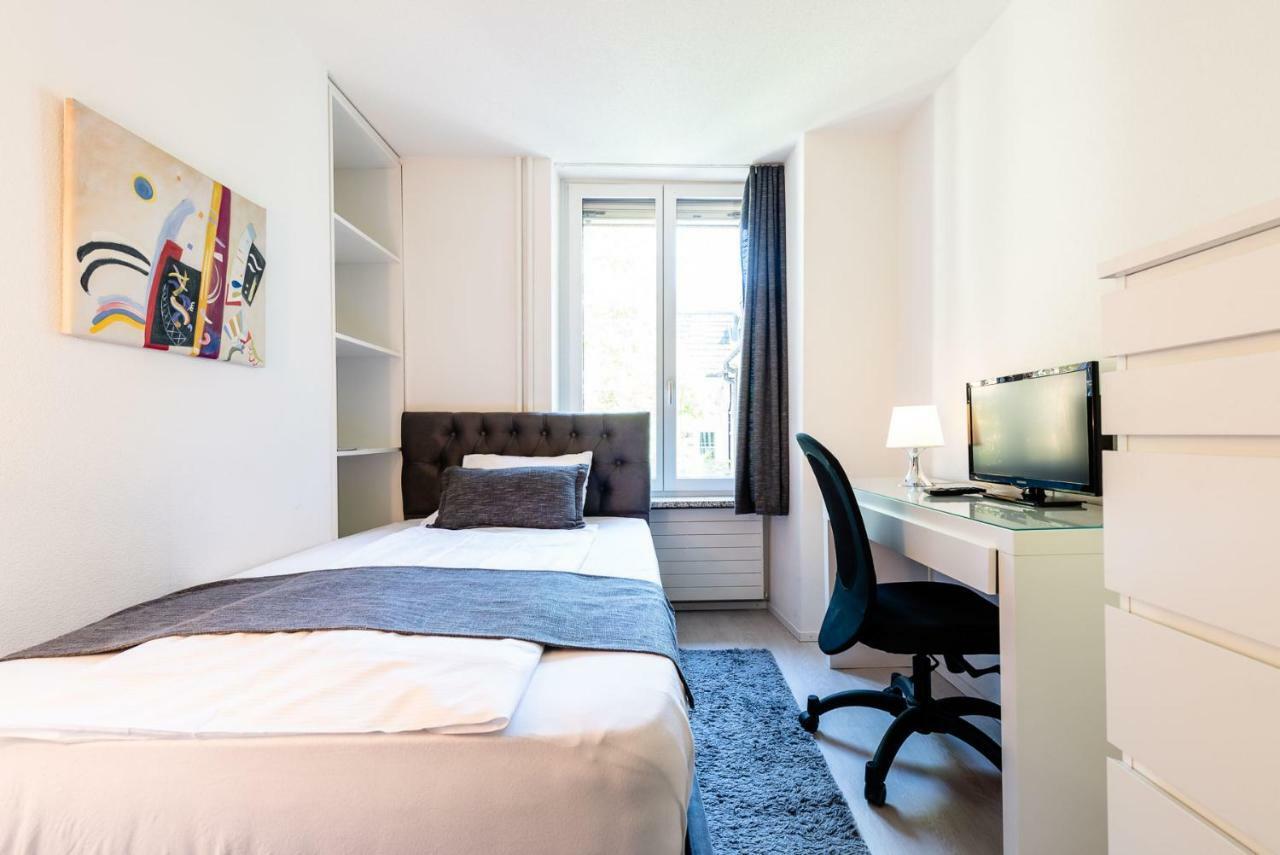 Iq130 Guesthouse Zurigo Esterno foto