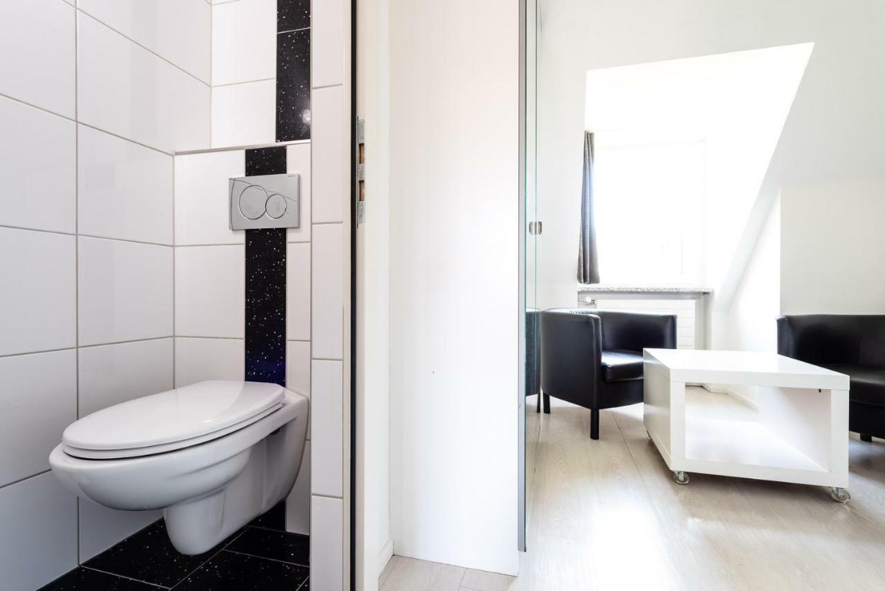 Iq130 Guesthouse Zurigo Esterno foto